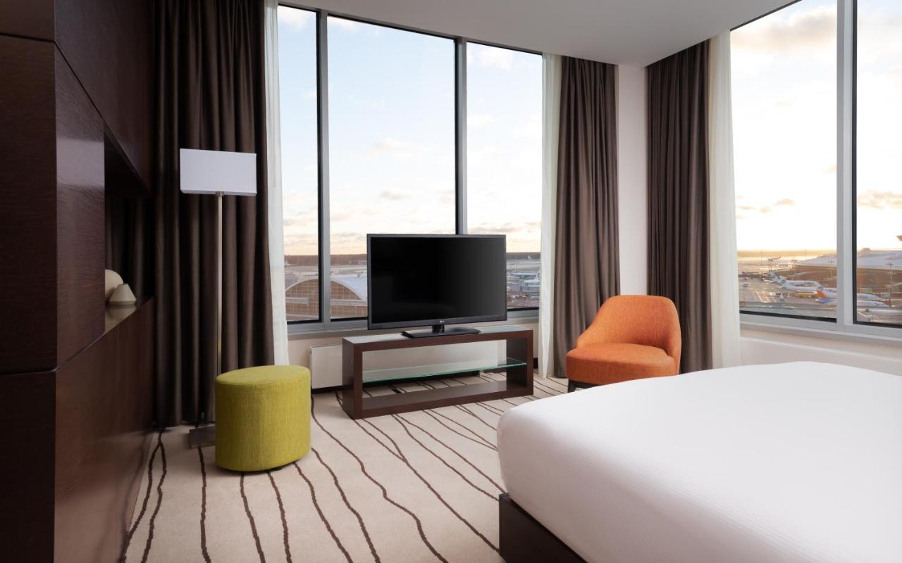 Doubletree By Hilton Moscow - Vnukovo Airport Hotel Zewnętrze zdjęcie